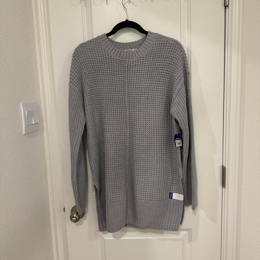 Arizona Jean Company Women's Gray Crewneck Sweater Size XL Fall Winter Cozy NWT